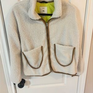 Free Assembly Cream Sherpa Jacket with Brown Trim Women’s small cozy zip up coat